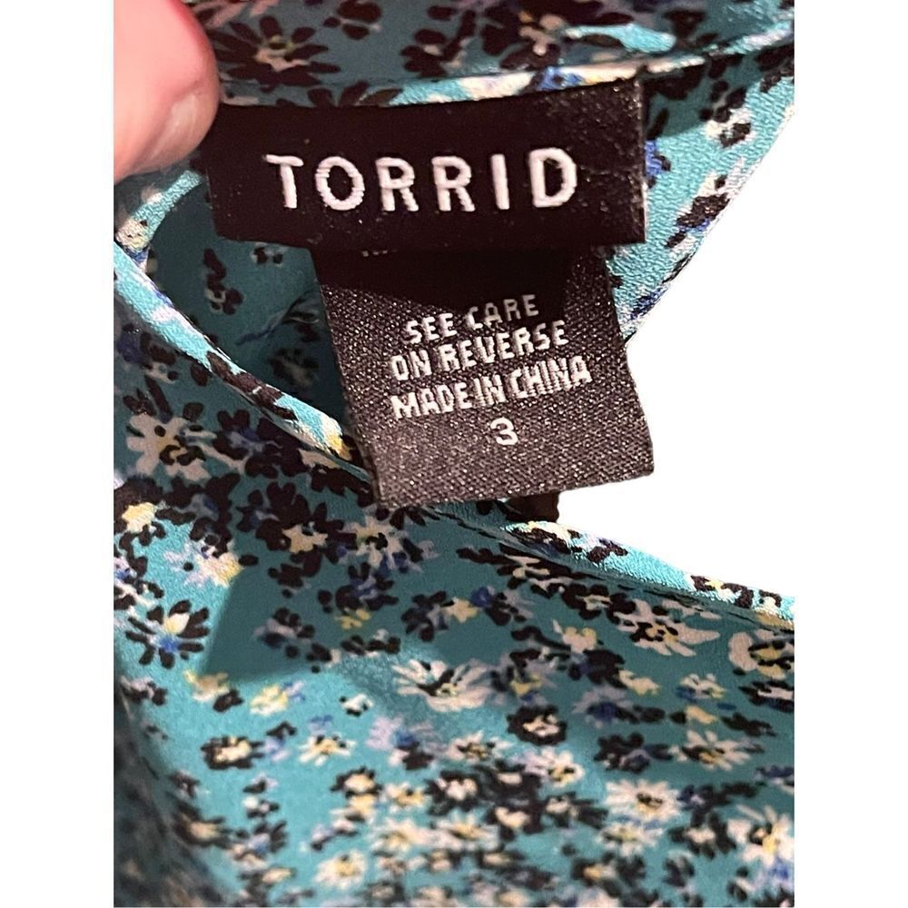Torrid Floral Tank Top - Picture 5 of 5